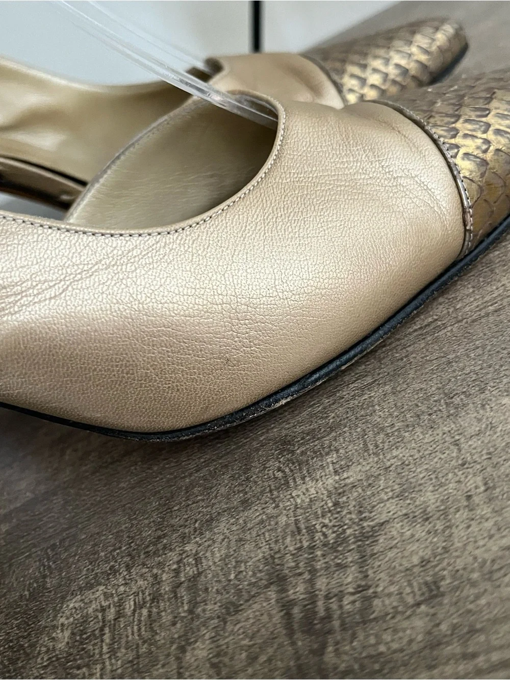 Salvatore Ferragamo Gold Tone Leather Slingback Heels Shoes Size 8 - Picture 8 of 16